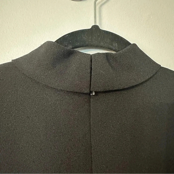 Karl Lagerfeld Sleeveless Black Mock V-Neck Zip Up Dress with Side Slit Sz 2 NWT - Picture 10 of 11